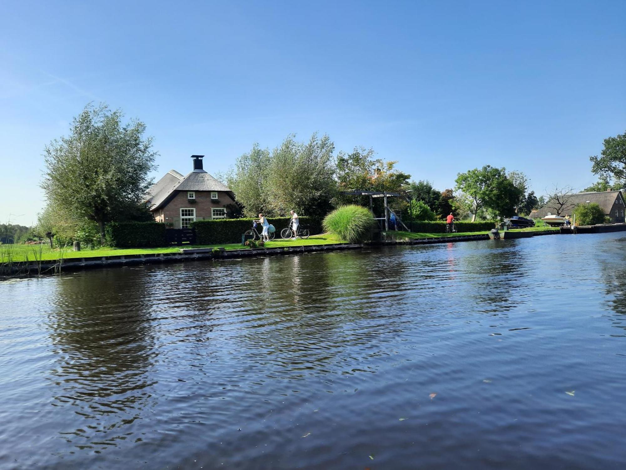 Hoeve Montigny B&B Giethoorn Bagian luar foto